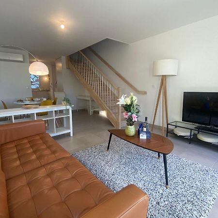 Roche Blanche - Terrasse Et Parking Apartamento Nîmes Exterior foto