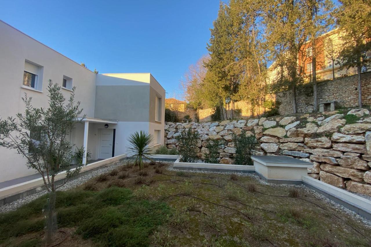 Roche Blanche - Terrasse Et Parking Apartamento Nîmes Exterior foto